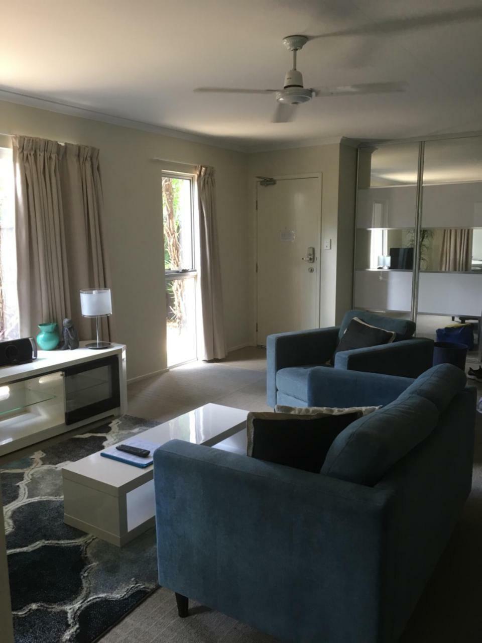 Airlie Central Apartments Airlie Beach Exterior photo